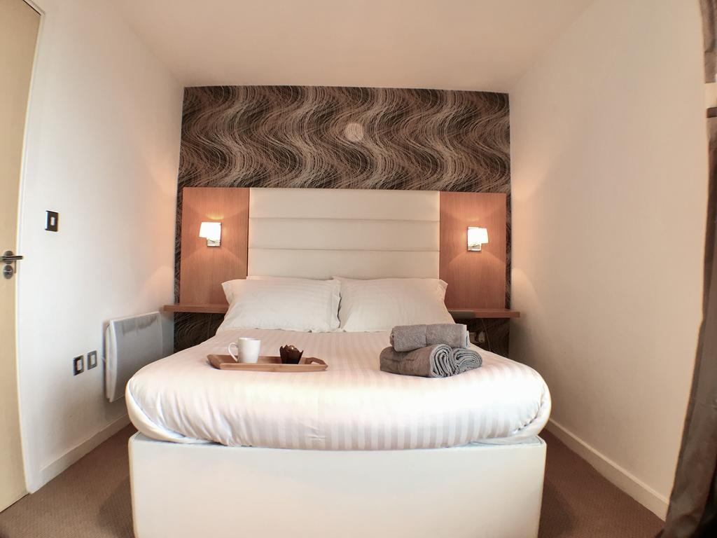 Luxurious Providence Apartment Maidenhead Bagian luar foto